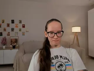 LynetteBails's Live Sex Cam Show
