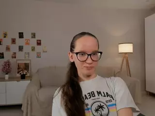 LynetteBails's Live Sex Cam Show