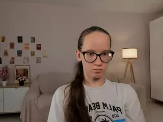 LynetteBails's Live Sex Cam Show
