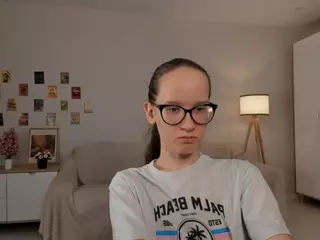 LynetteBails's Live Sex Cam Show