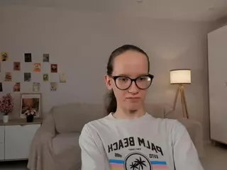 LynetteBails's Live Sex Cam Show