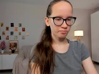 LynetteBails's Live Sex Cam Show