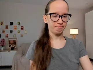 LynetteBails's Live Sex Cam Show