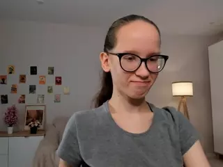 LynetteBails's Live Sex Cam Show