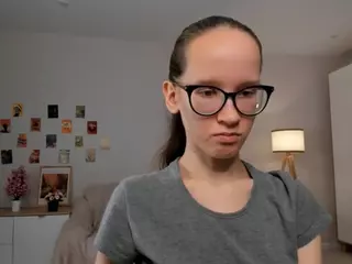 LynetteBails's Live Sex Cam Show