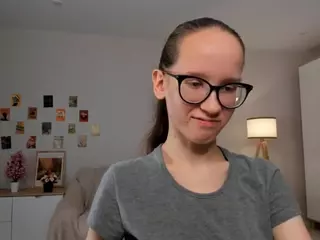 LynetteBails's Live Sex Cam Show