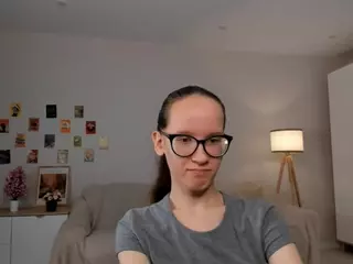 LynetteBails's Live Sex Cam Show