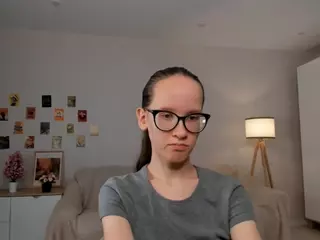 LynetteBails's Live Sex Cam Show
