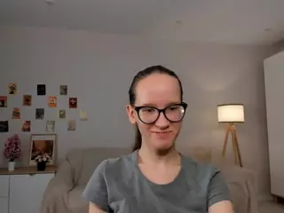 LynetteBails's Live Sex Cam Show
