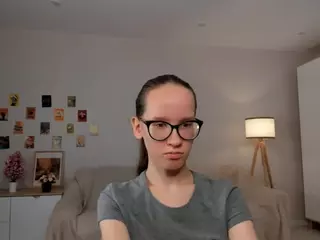 LynetteBails's Live Sex Cam Show