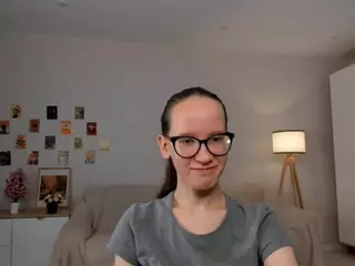 LynetteBails's Live Sex Cam Show