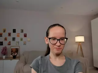LynetteBails's Live Sex Cam Show