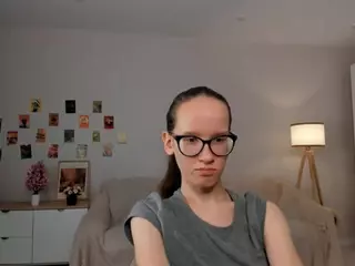 LynetteBails's Live Sex Cam Show