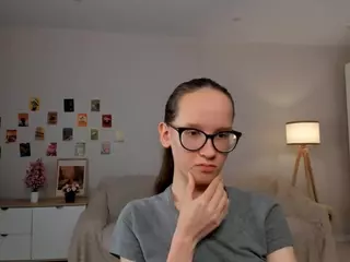 LynetteBails's Live Sex Cam Show