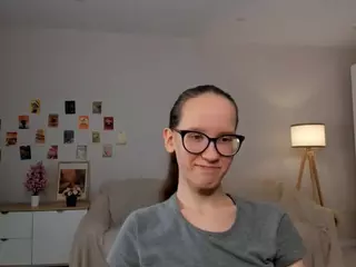 LynetteBails's Live Sex Cam Show