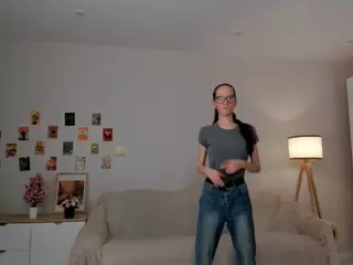 LynetteBails's Live Sex Cam Show