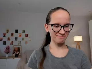 LynetteBails's Live Sex Cam Show