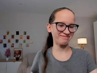 LynetteBails's Live Sex Cam Show
