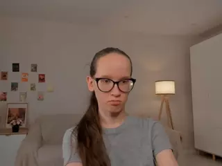 LynetteBails's Live Sex Cam Show