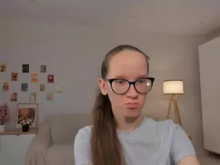 LynetteBails's Live Sex Cam Show