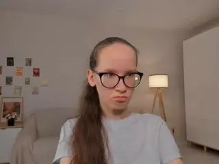LynetteBails's Live Sex Cam Show