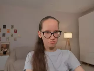 LynetteBails's Live Sex Cam Show