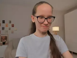 LynetteBails's Live Sex Cam Show