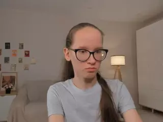 LynetteBails's Live Sex Cam Show