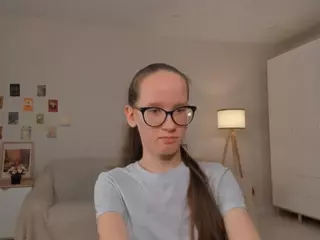 LynetteBails's Live Sex Cam Show