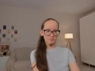LynetteBails's Live Sex Cam Show