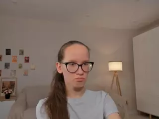 LynetteBails's Live Sex Cam Show