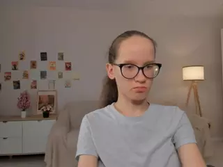 LynetteBails's Live Sex Cam Show