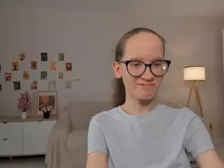 LynetteBails's Live Sex Cam Show