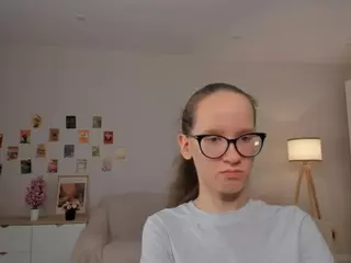 LynetteBails's Live Sex Cam Show