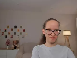 LynetteBails's Live Sex Cam Show