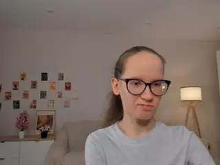 LynetteBails's Live Sex Cam Show