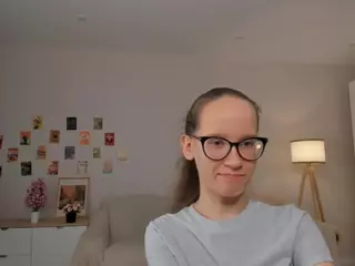 LynetteBails's Live Sex Cam Show