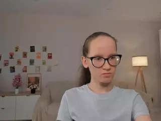 LynetteBails's Live Sex Cam Show