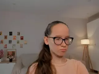 LynetteBails's Live Sex Cam Show