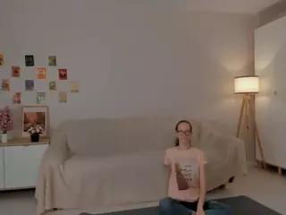 LynetteBails's Live Sex Cam Show