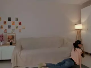 LynetteBails's Live Sex Cam Show