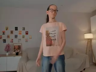 LynetteBails's Live Sex Cam Show