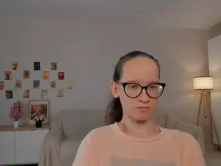 LynetteBails's Live Sex Cam Show