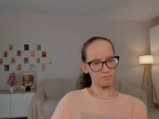 LynetteBails's Live Sex Cam Show