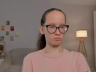 LynetteBails's Live Sex Cam Show