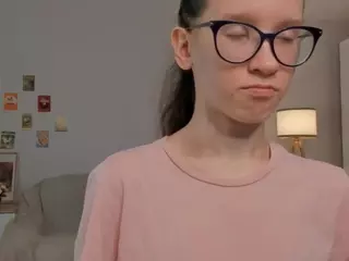 LynetteBails's Live Sex Cam Show