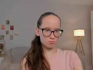 LynetteBails's Live Sex Cam Show
