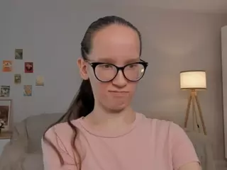 LynetteBails's Live Sex Cam Show