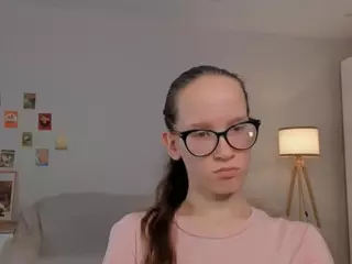LynetteBails's Live Sex Cam Show