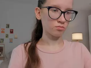 LynetteBails's Live Sex Cam Show